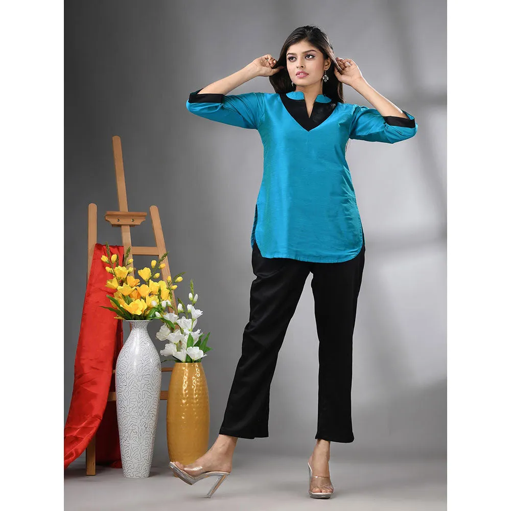 CHARUKRITI Blue Colorblock Co-Ord (Set of 2)