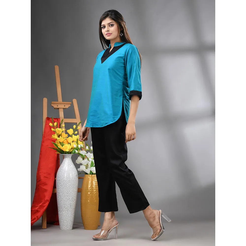CHARUKRITI Blue Colorblock Co-Ord (Set of 2)