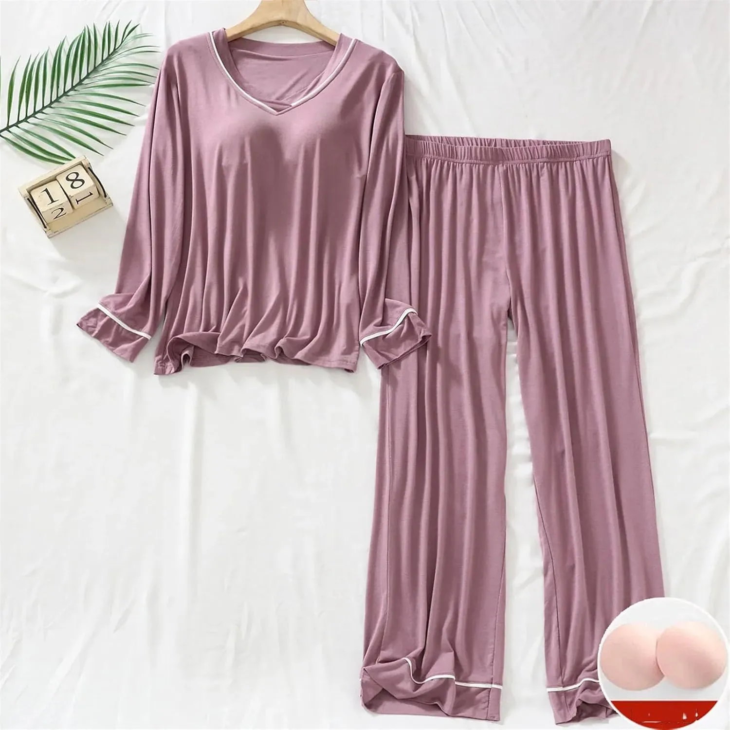 Plus Size Spring Pajamas Set Womens Long Sleeved Chest Pads Top Trousers 2Piece Loose Loungewear Homewear