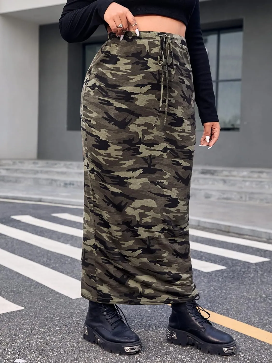 Verdusa Women's Plus Size Casual Drawstring High Waist Camo Print Bodycon Long Skirt